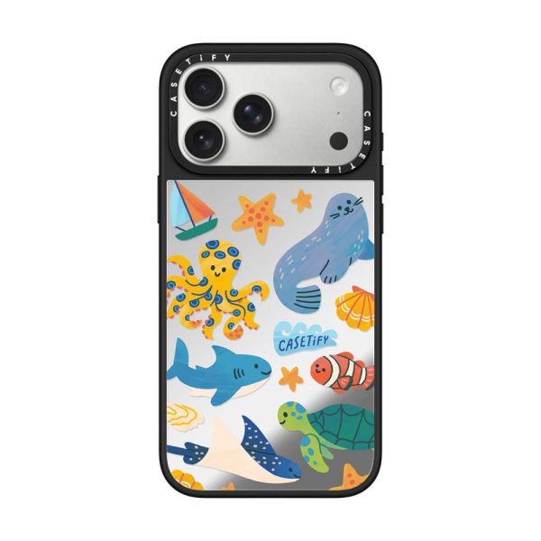 76aeace5b1c8e43365ebea13c6efaf67d126fd21b02b4c5ca4c3abfac78cd448.jpg Casevello Deep Ocean Wonders iPhone Case