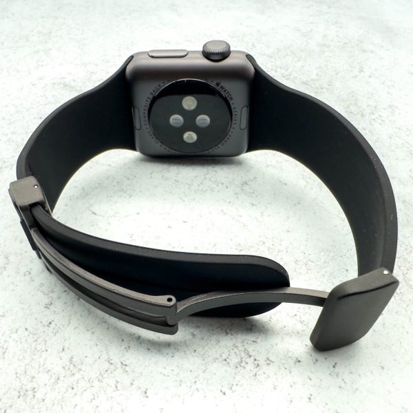 Silicone Strap With Magnetic Clasp Apple Watch - Black